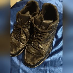 Slip Resistant work shoes